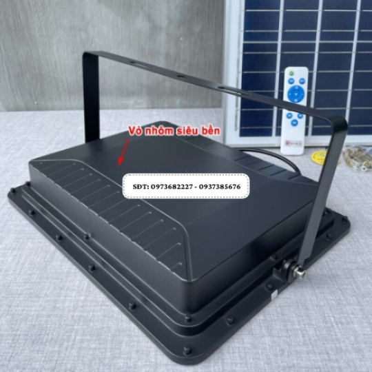 Đèn năng lượng mặt trời chống lóa mắt ngọc 800W New 2024 – Tấm pin mono
